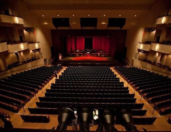 Commission tables EKU Center for the Arts discussion until all parties can meetÂ